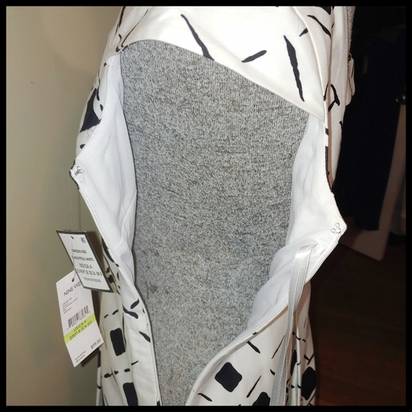 Nine West Princess Cut Black And White Geometric Print Dress - Picture 3 of 6
